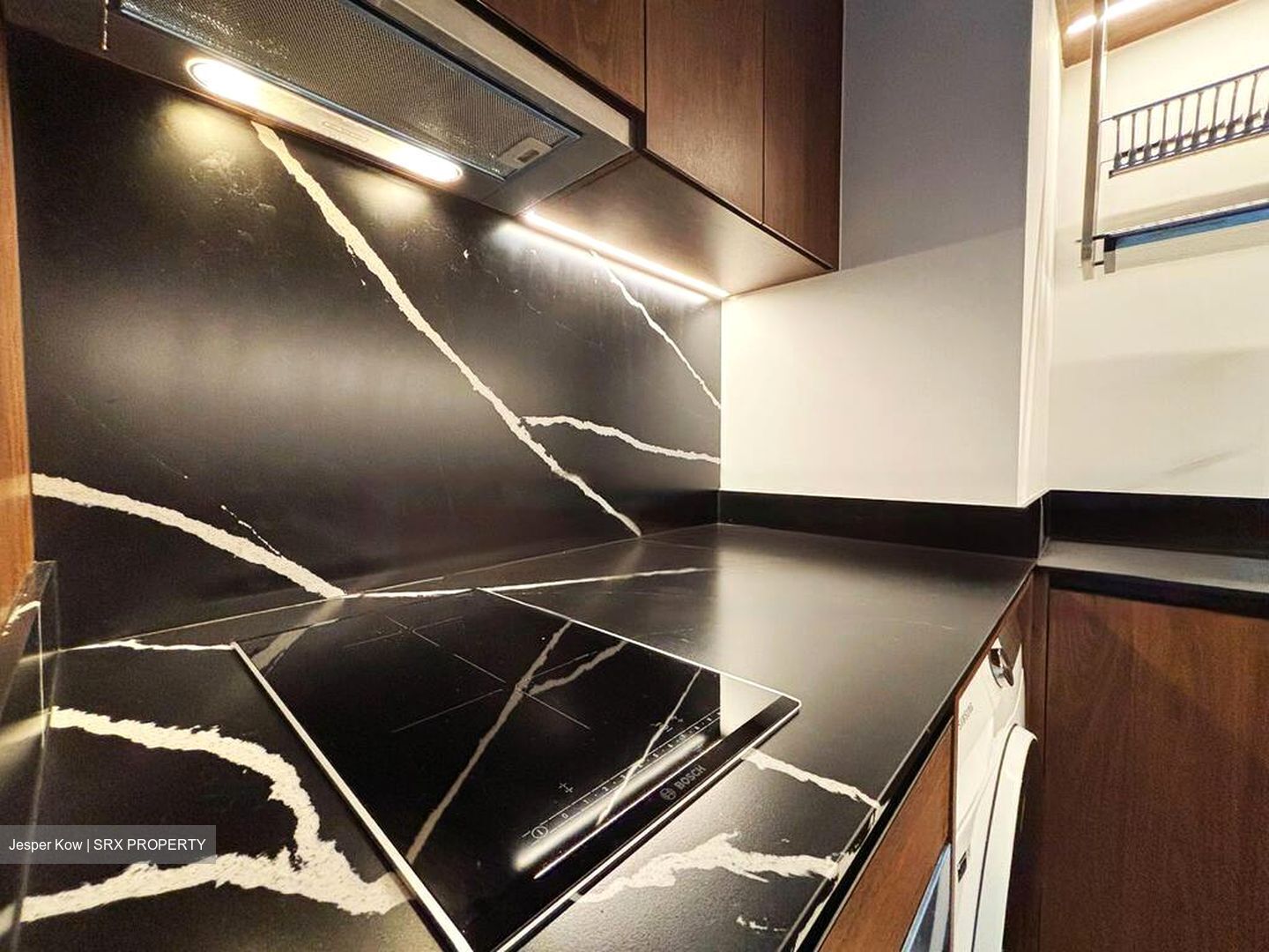 The Commodore (D27), Condominium #475335701